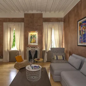 Lauri Loft Boutique Rooms